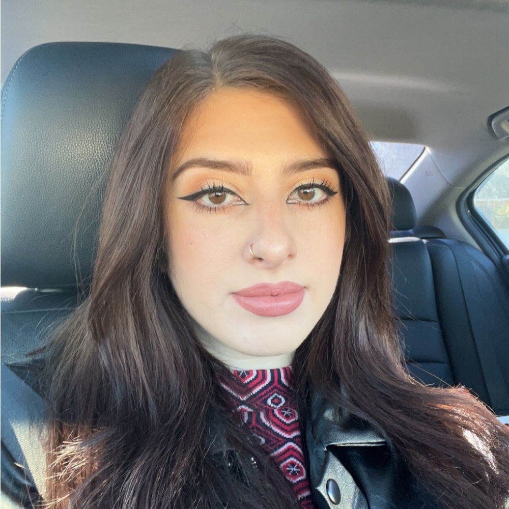 Meet your Posher, Gabrielle